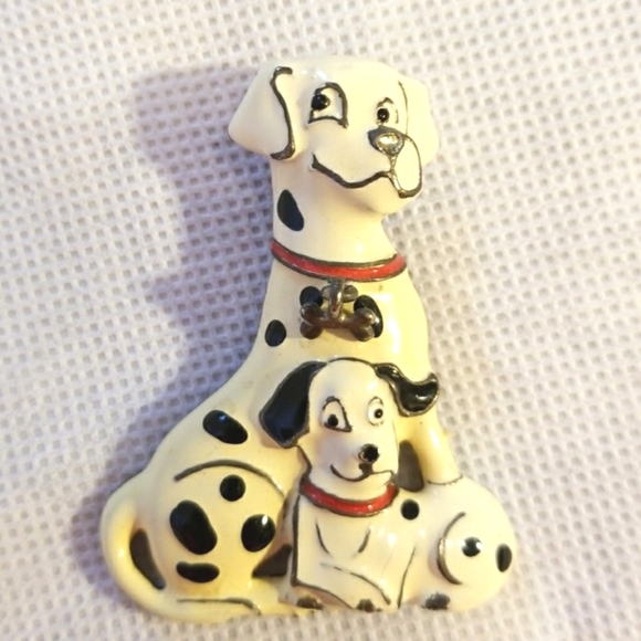 Jewelry - Dalmatian dog and puppy pin brooch